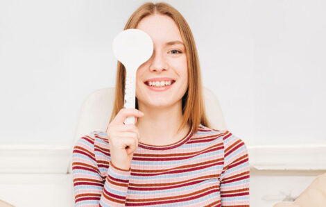 Customized Teeth Whitening: The Importance of Shade Selection