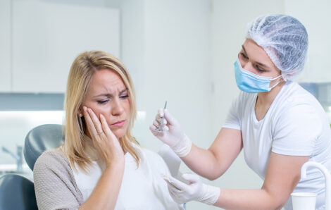 When Should You Call an Emergency Dentist in Fort Myers?