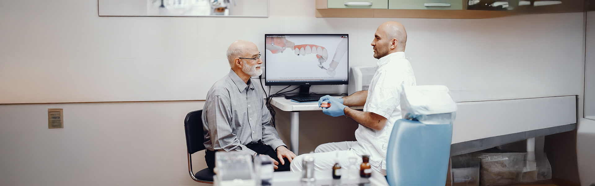 The Technology Behind Modern Dental Implants